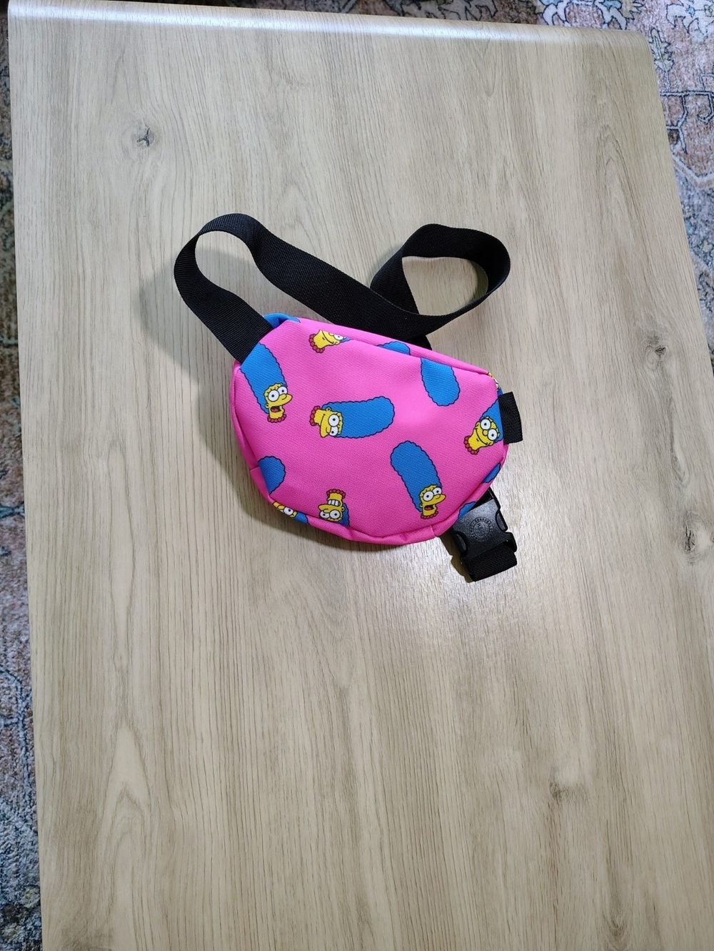 Herschel x The Simpsons Marge Pink Fanny Pack Belt Bag - Picture 5 of 5